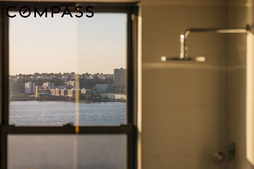 230 Riverside Drive, Unit 17D photo 10