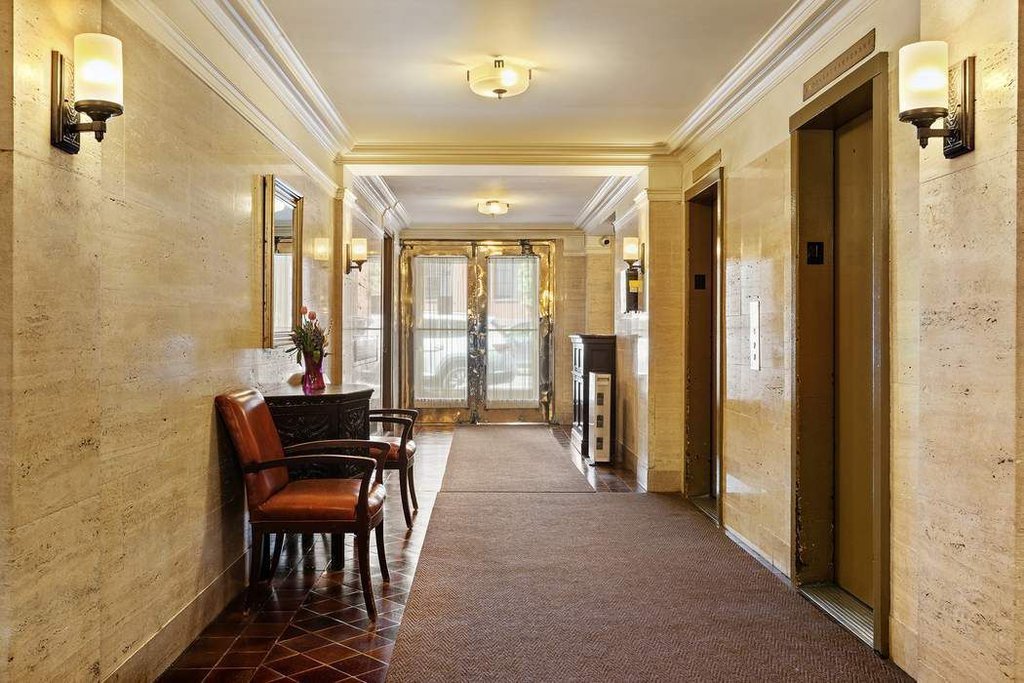 365 West 20th Street, Unit 12C photo 8