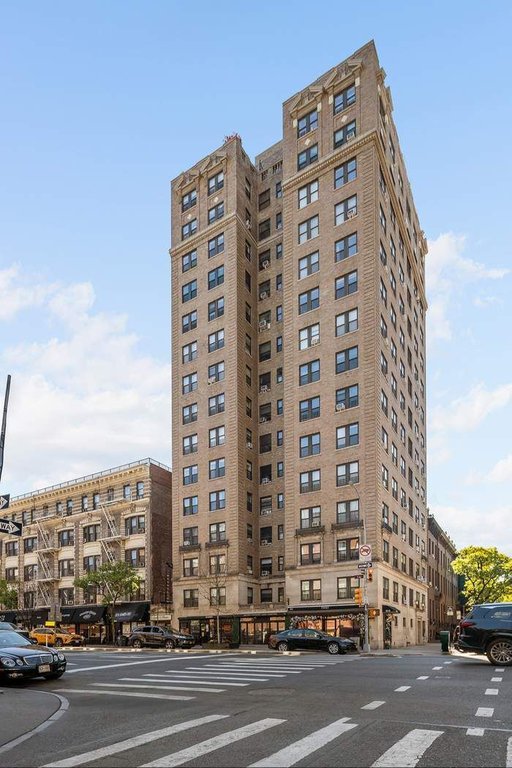 365 West 20th Street, Unit 12C photo 10