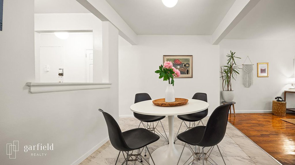 275 Webster Avenue, Unit 3F photo 4