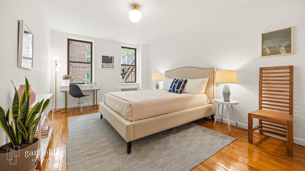 275 Webster Avenue, Unit 3F photo 6