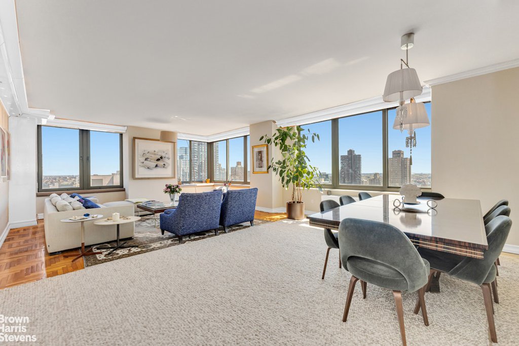 300 East 85th Street, Unit 2705