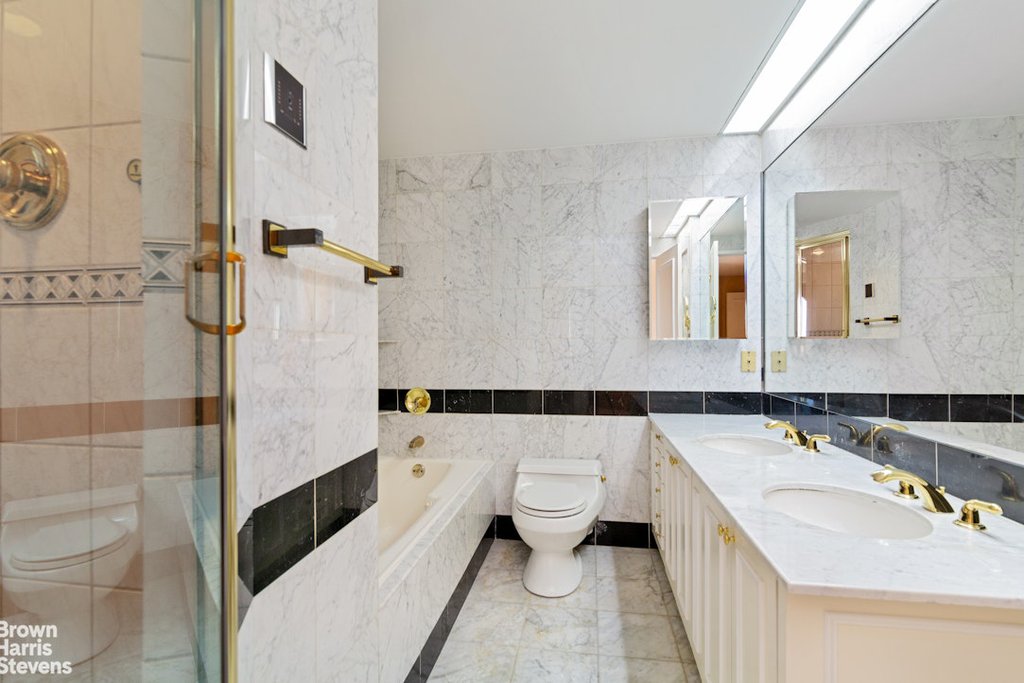 300 East 85th Street, Unit 2705 photo 10