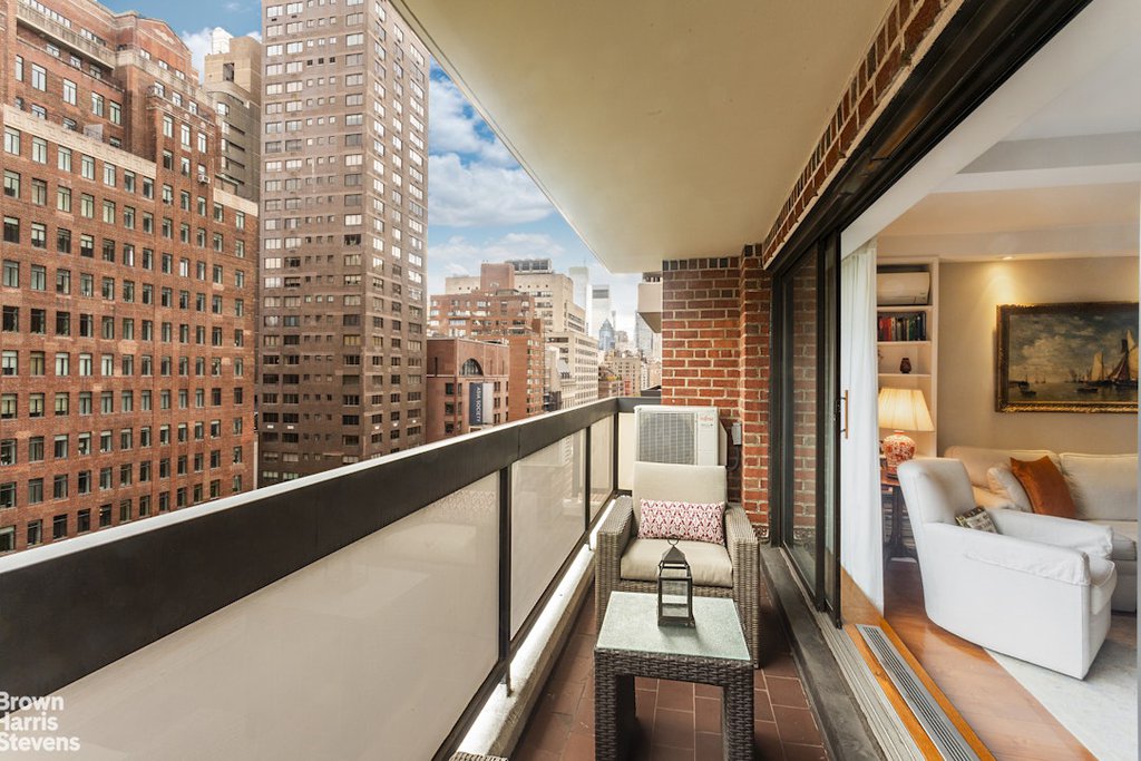 750 Park Avenue, Unit 12B photo 8