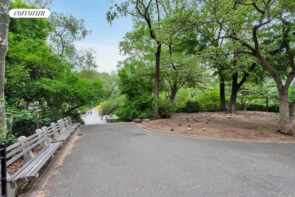 525 East 89th Street, Unit 1E photo 14