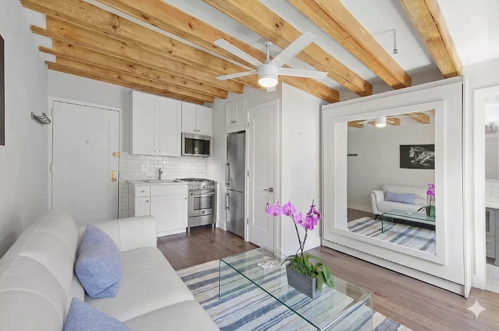 56 Jane Street, Unit 4G photo 2