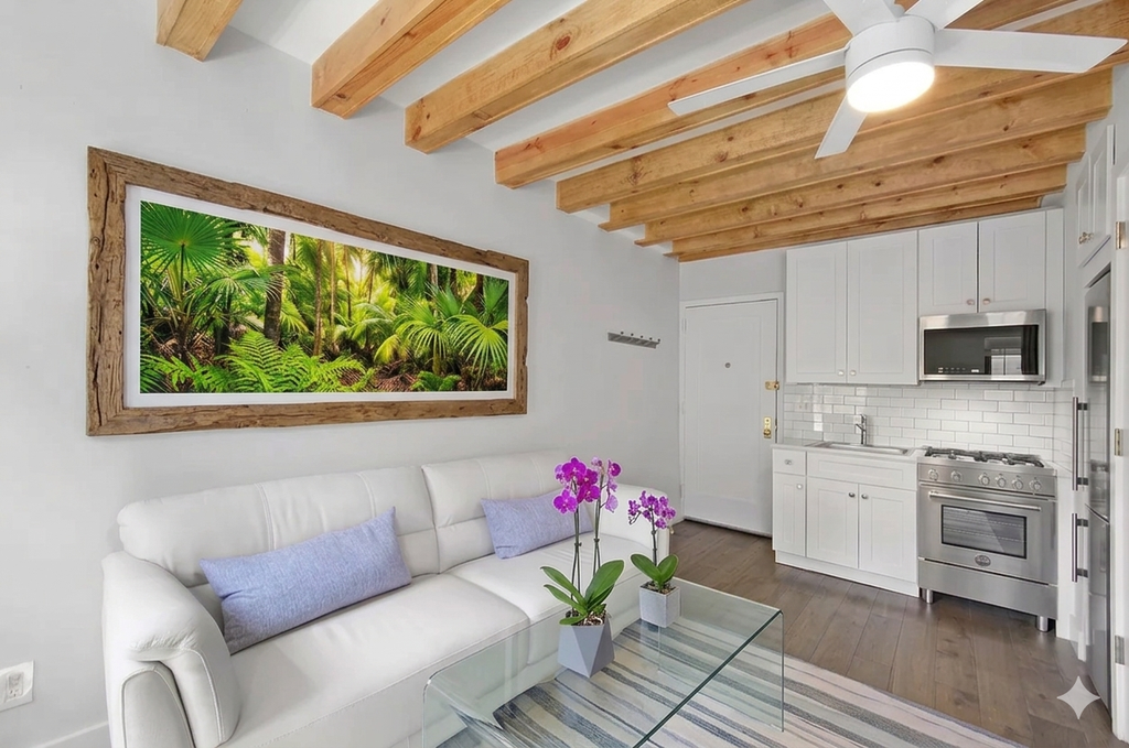 56 Jane Street, Unit 4G photo 3