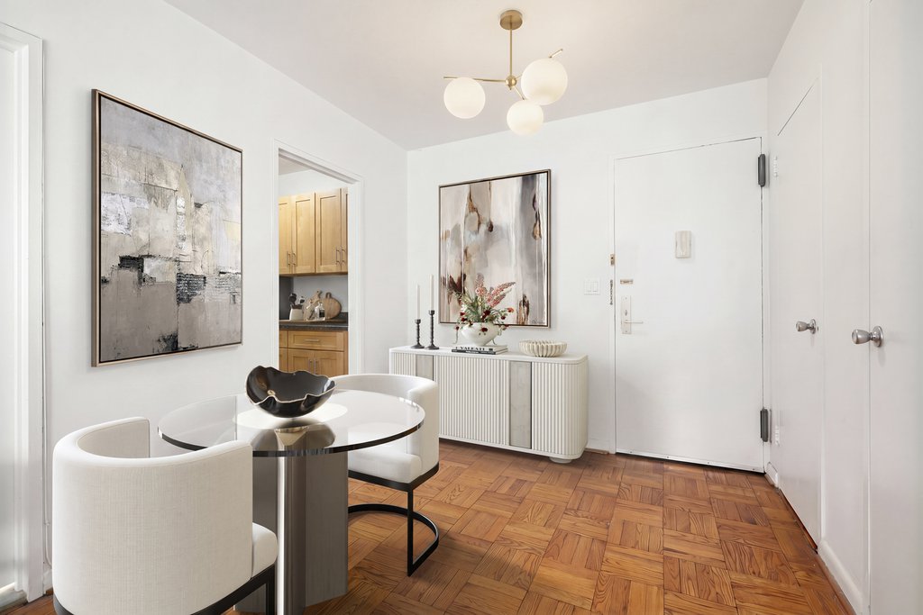 77 West 55th Street, Unit 12K photo 4