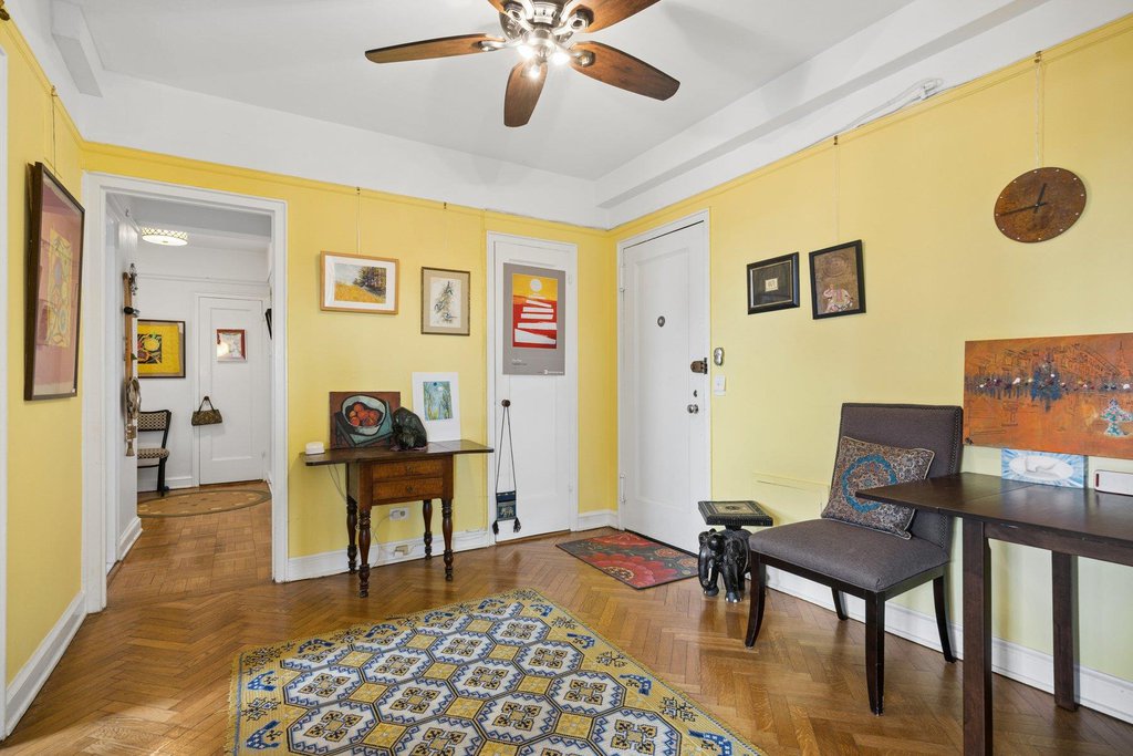 140 Cabrini Boulevard, Unit 103 photo 7
