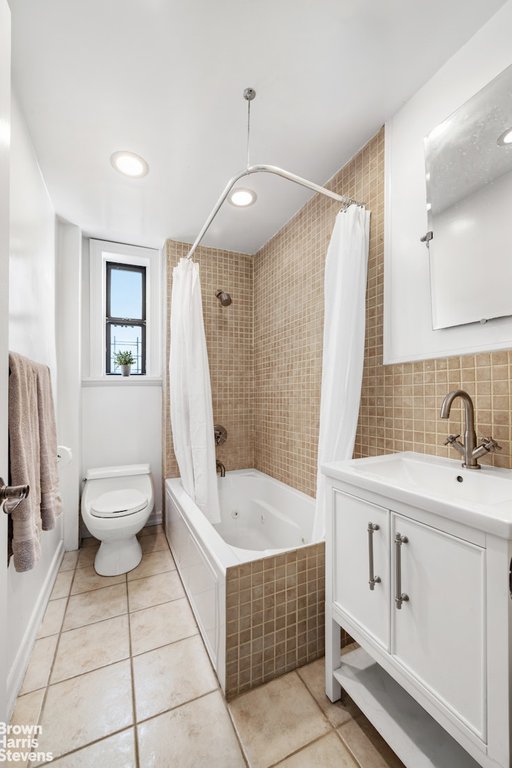 17 West 64th Street, Unit 8EF photo 7