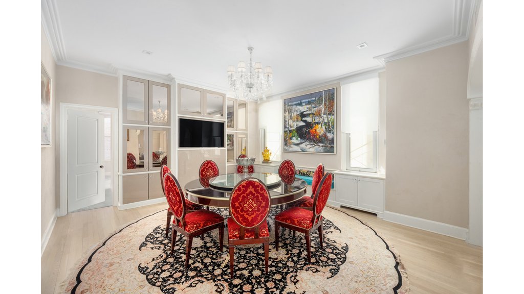10 Gracie Square, Unit 11/12F photo 8