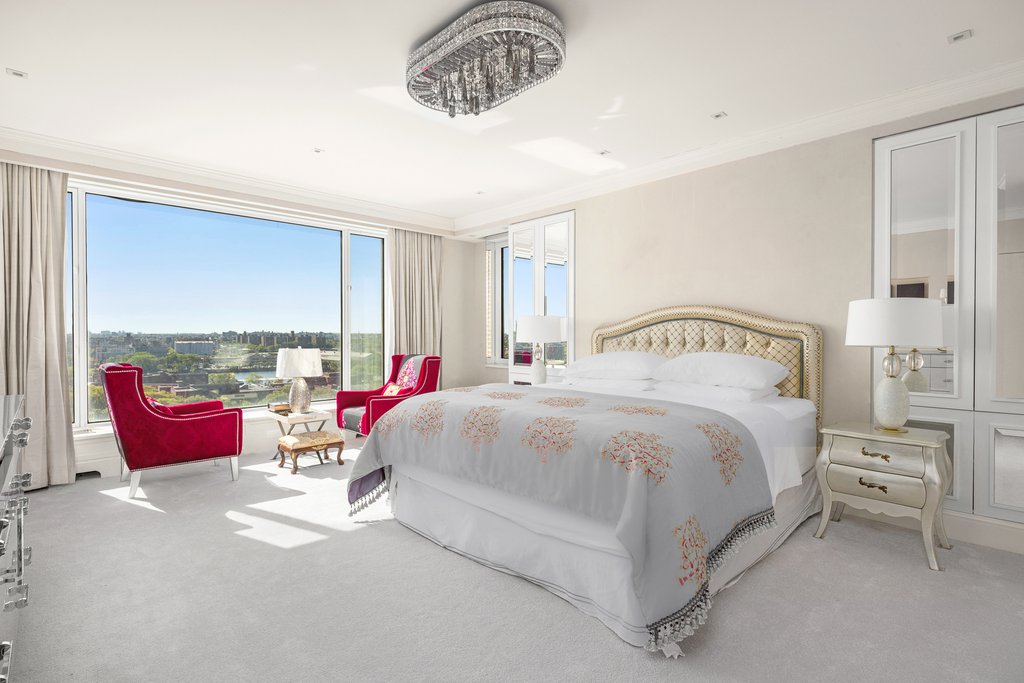 10 Gracie Square, Unit 11/12F photo 13