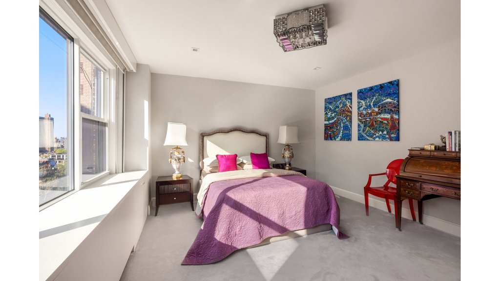 10 Gracie Square, Unit 11/12F photo 18