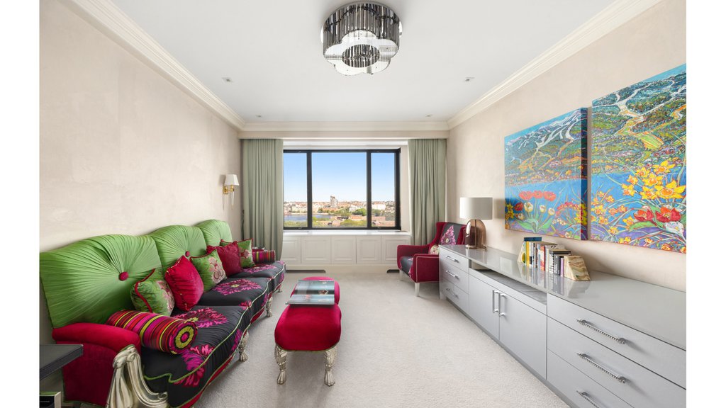 10 Gracie Square, Unit 11/12F photo 20