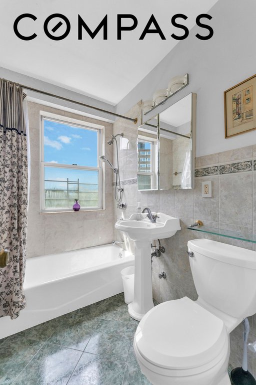 2621 Palisade avenue, Unit 11J photo 15