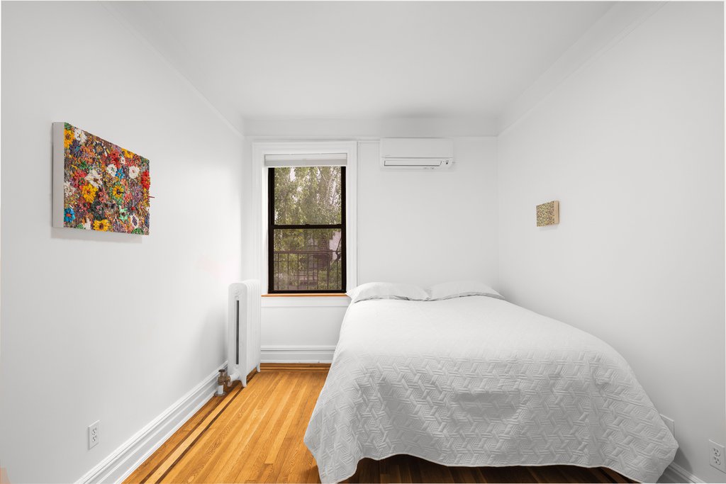 31-14 Crescent Street, Unit 2D photo 5