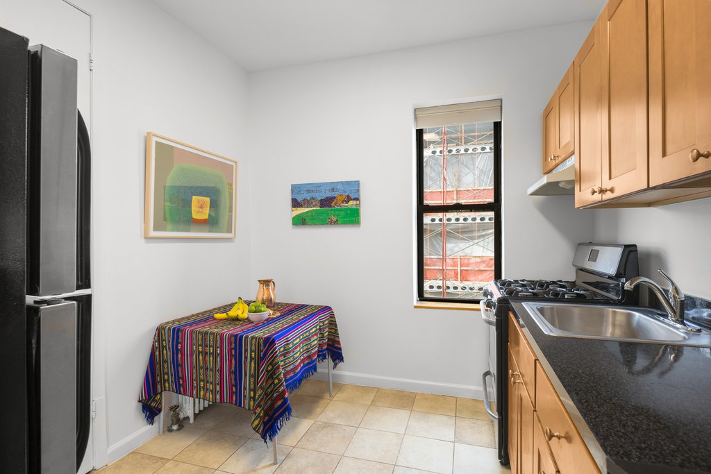 31-14 Crescent Street, Unit 2D photo 7