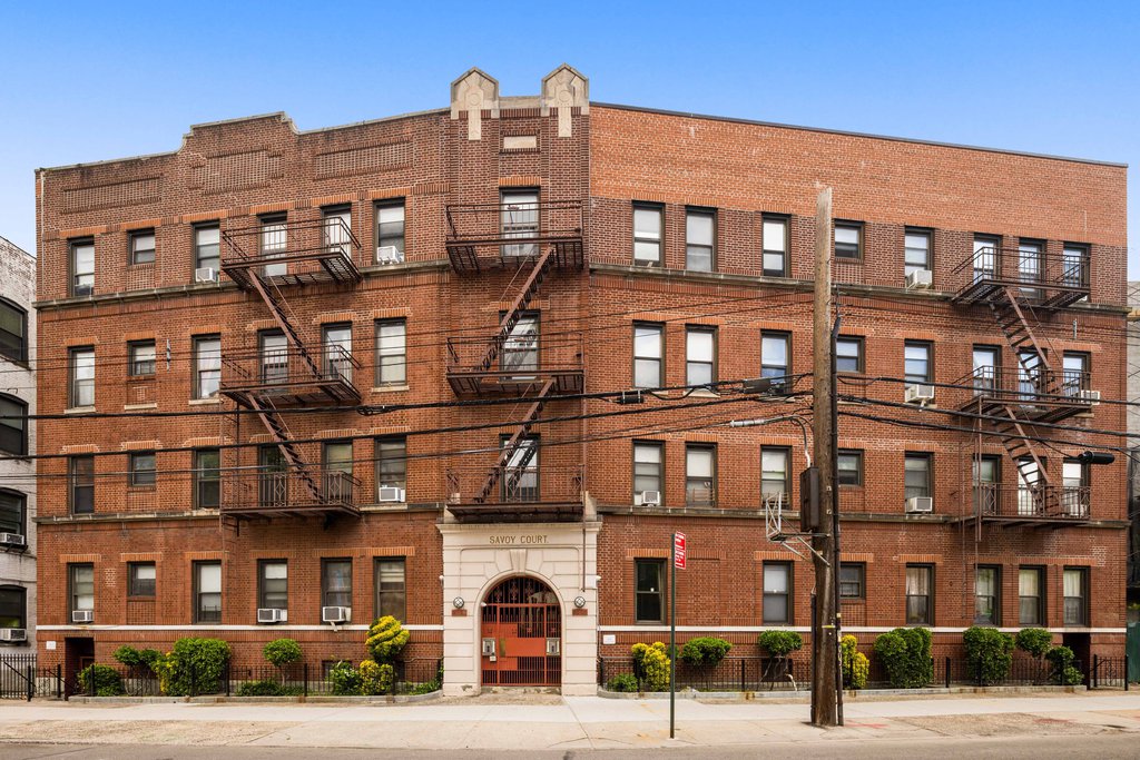 31-14 Crescent Street, Unit 2D photo 9