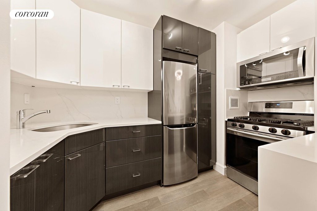 372 Fifth Avenue, Unit 4M photo 2