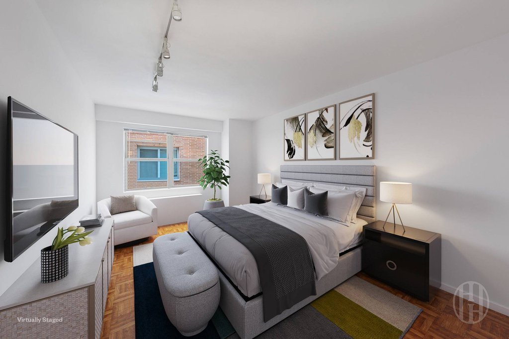 155 East 34th Street, Unit 6R photo 4