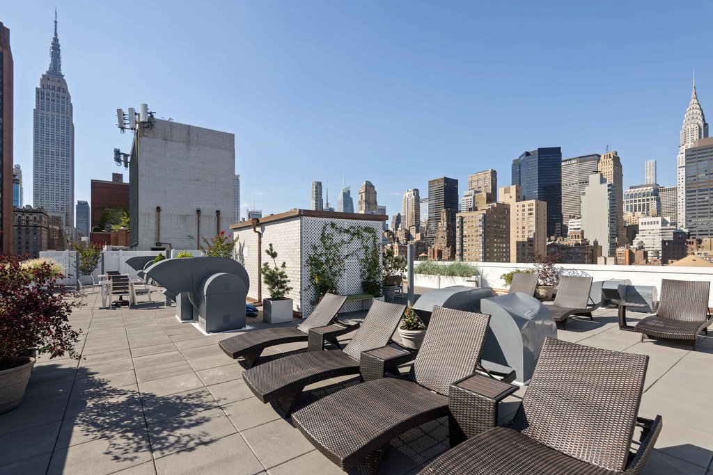 155 East 34th Street, Unit 6R photo 8