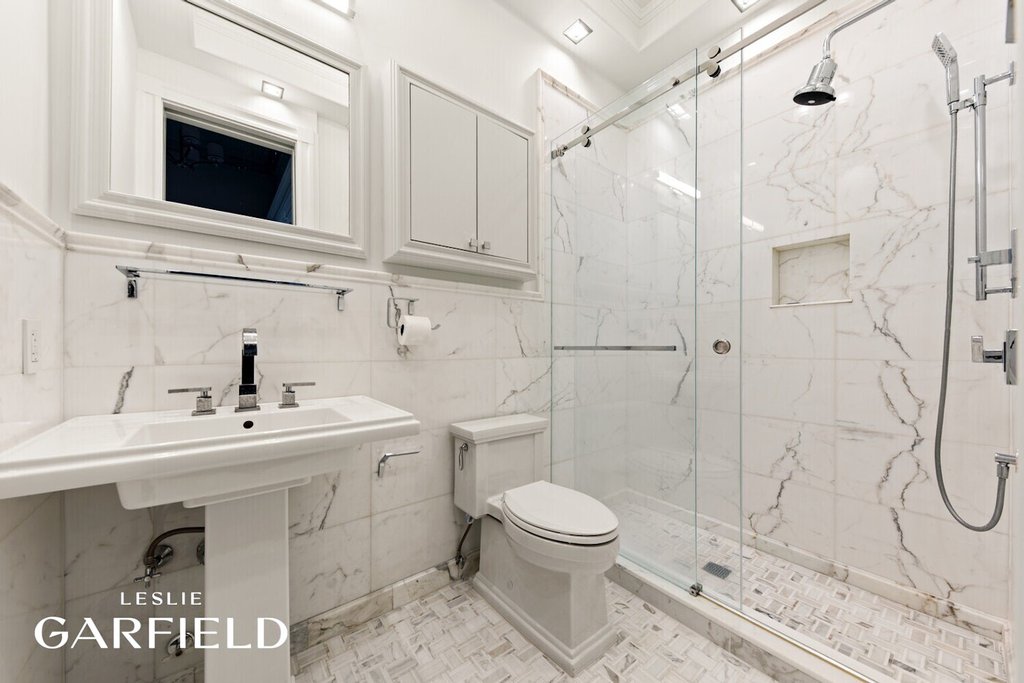 9 East 63rd Street – For Sale photo 21