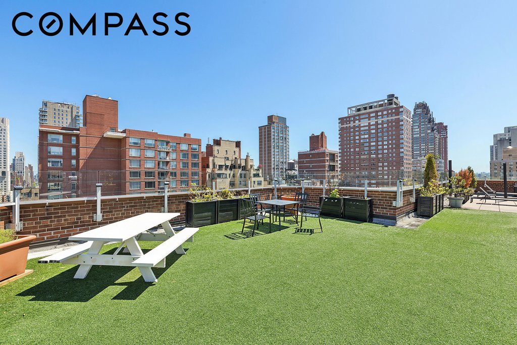 300 East 71st Street, Unit 15D photo 9