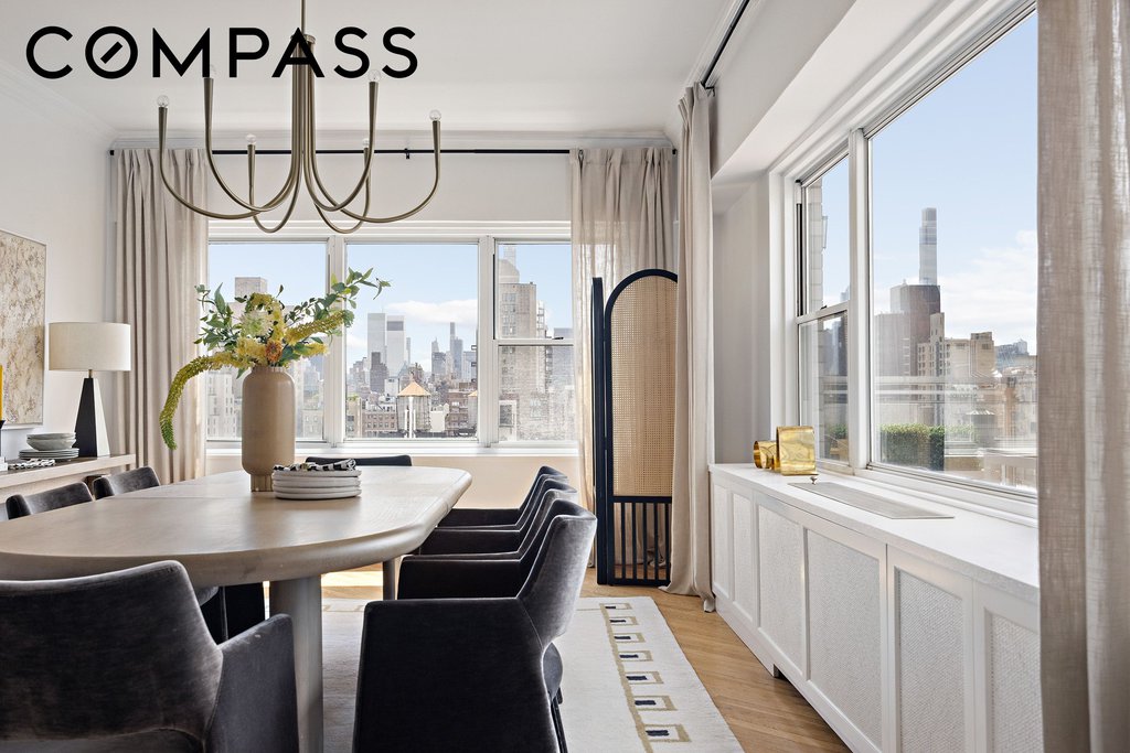 40 East 84th Street, Unit 17A photo 4