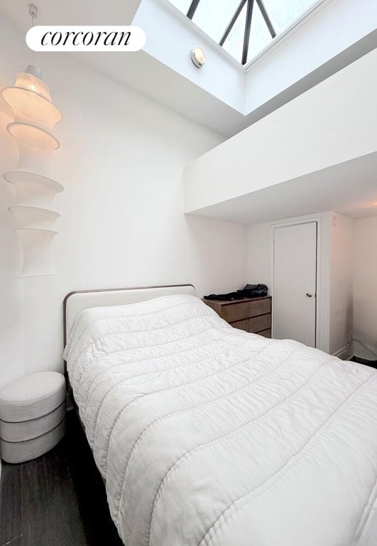 857 Ninth Avenue, Unit 5A photo 5