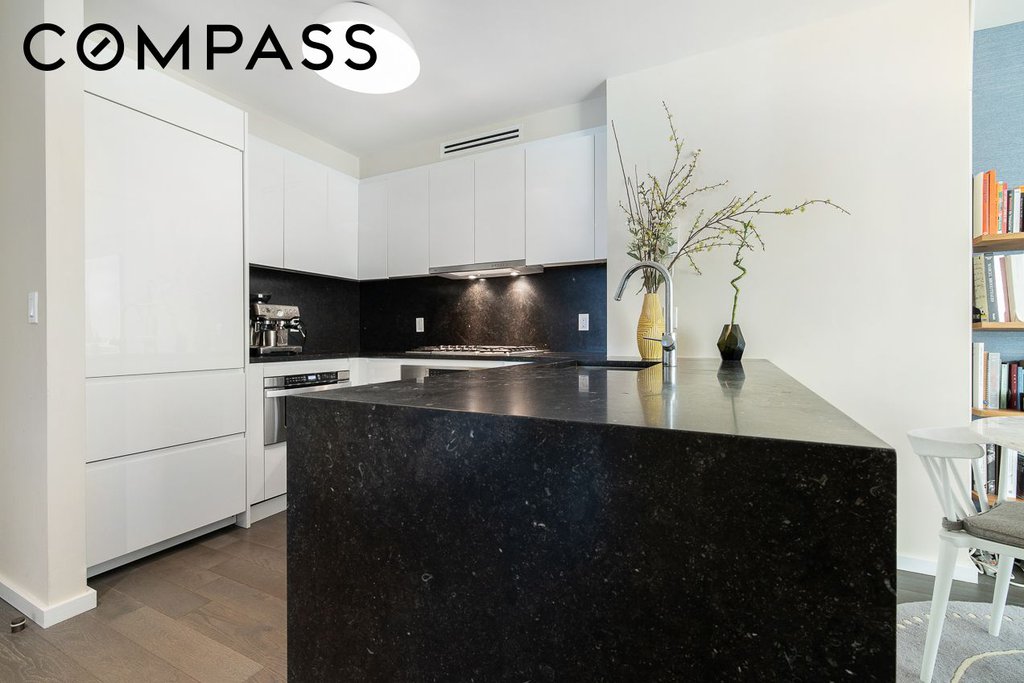 385 First Avenue, Unit 6G photo 5