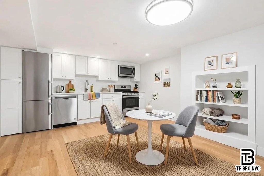 344 Dean Street, Unit 1 photo 3