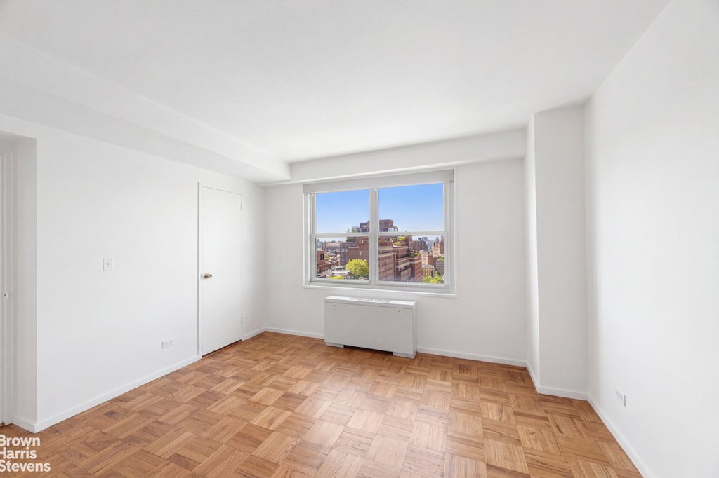 101 West 12th Street, Unit 19/O photo 4