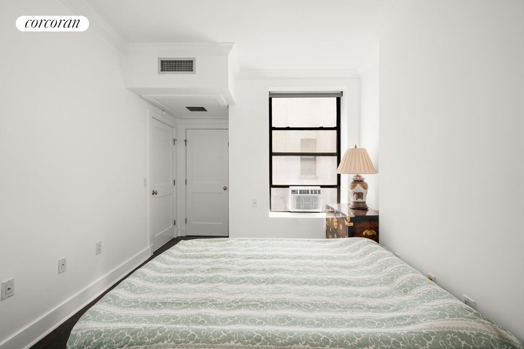 555 Lenox Avenue, Unit 2B photo 5