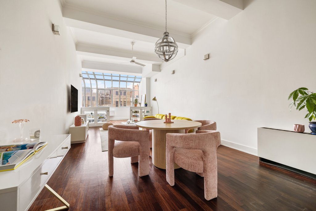 310 East 46th Street, Unit 19S photo 2