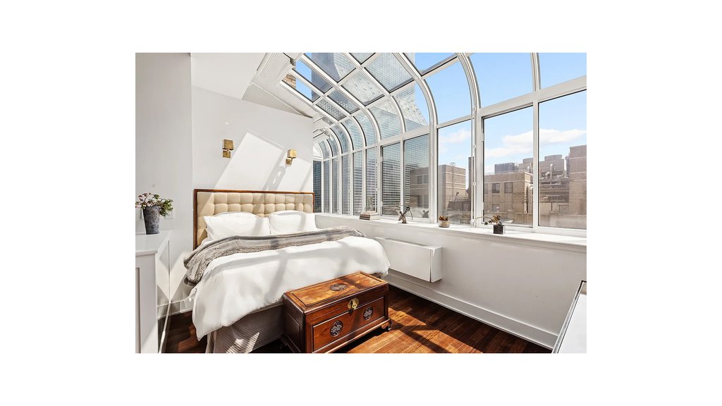 310 East 46th Street, Unit 19S photo 5