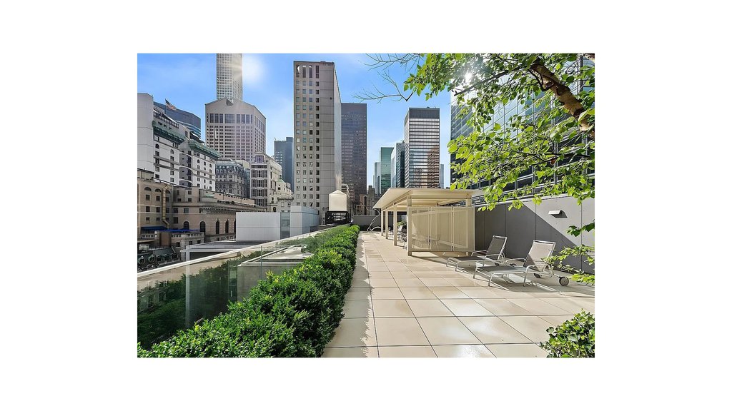 15 West 53rd Street, Unit 18F photo 13