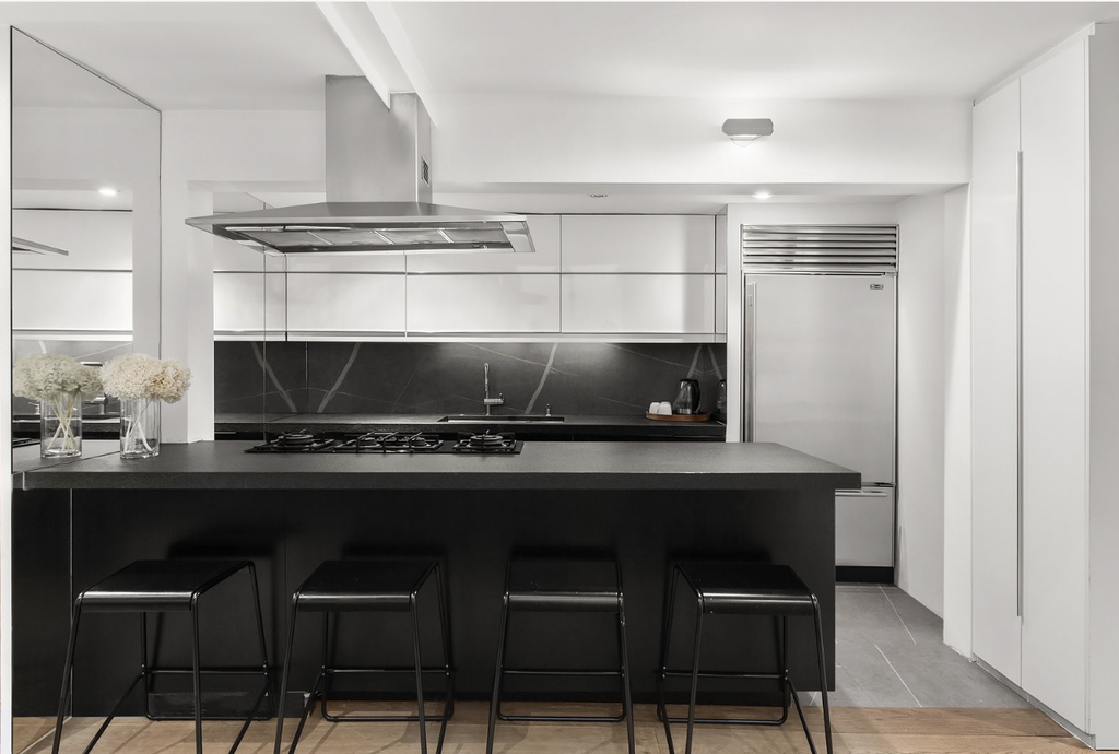 28 Cliff Street, Unit 4 photo 3