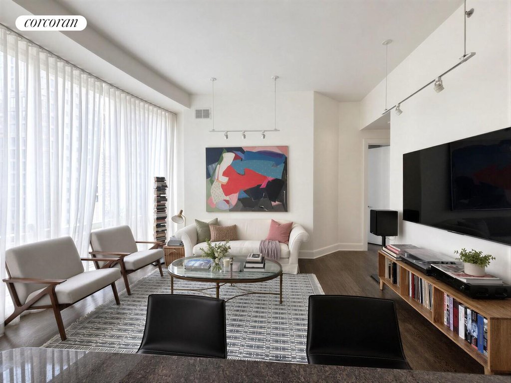 250 East 49th Street, Unit 9C