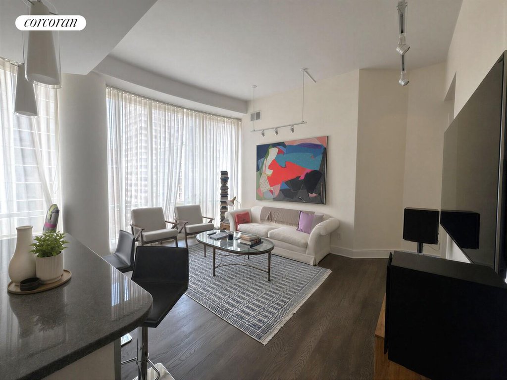 250 East 49th Street, Unit 9C photo 2