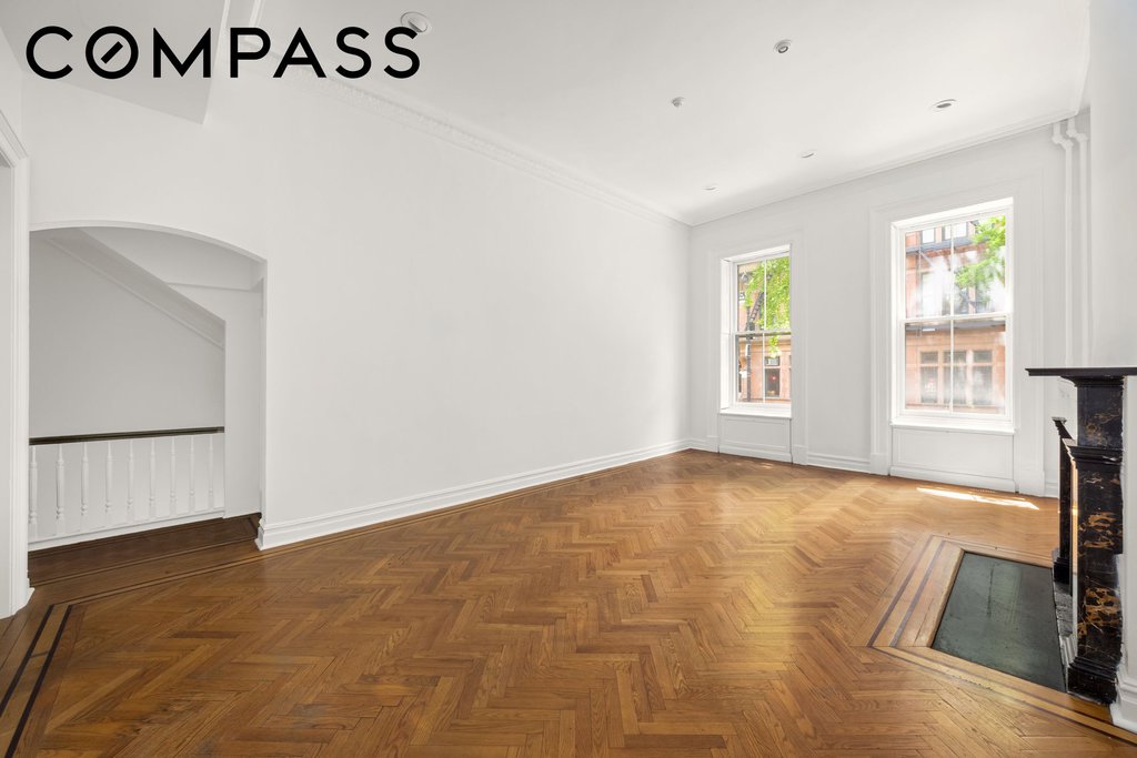 57 West 9th Street – For Sale photo 3