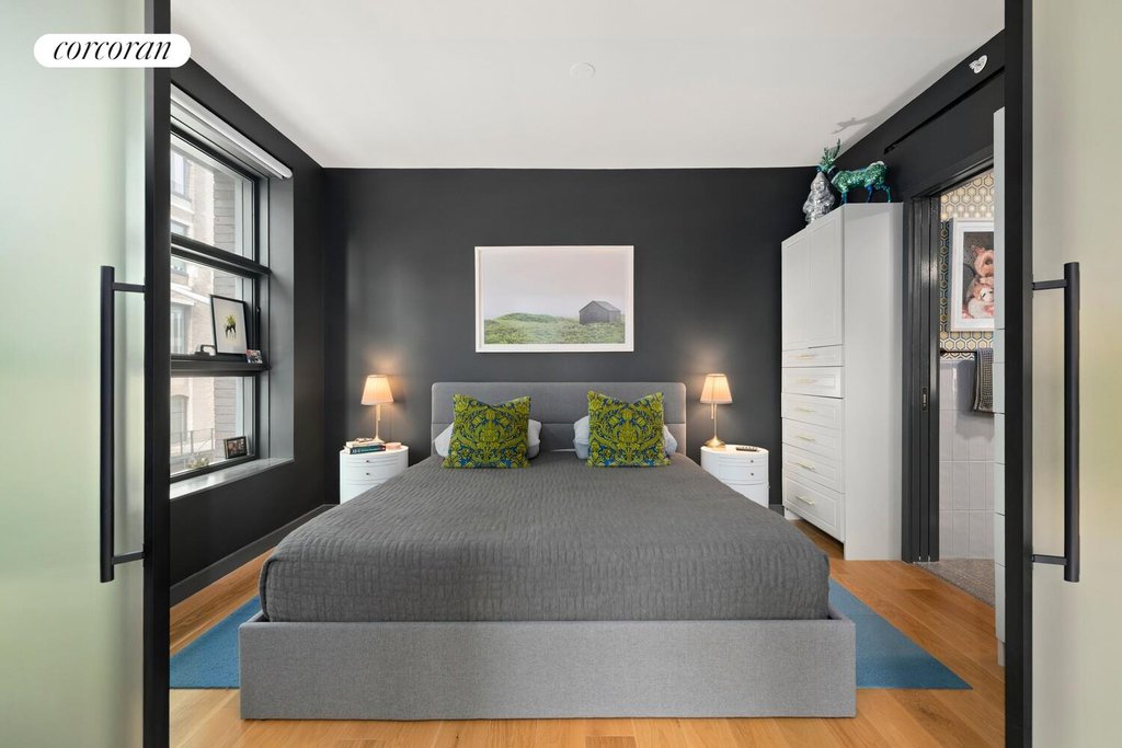 547 West 47th Street, Unit 309 photo 4