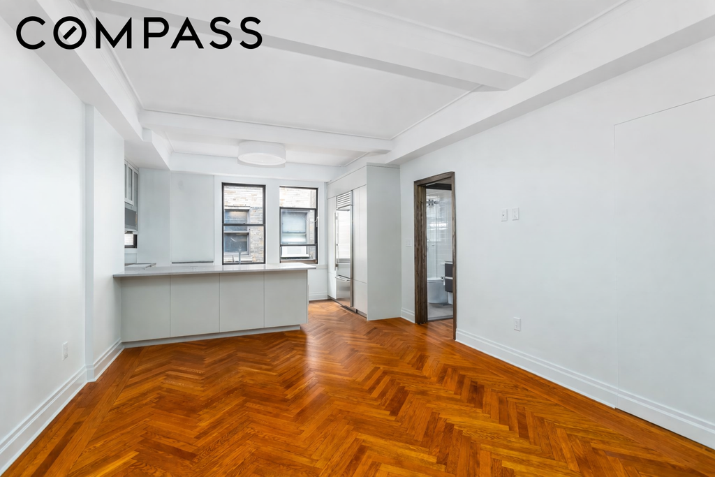 440 West End Avenue, Unit 15F photo 2
