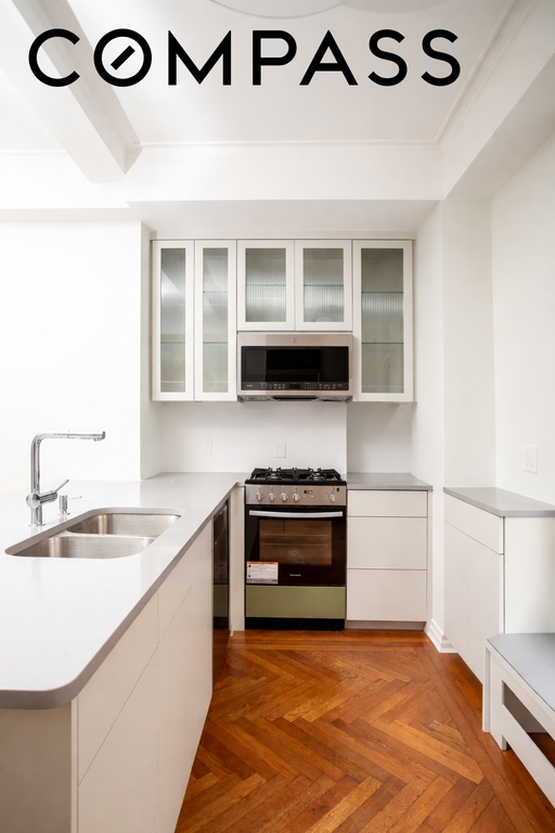 440 West End Avenue, Unit 15F photo 3