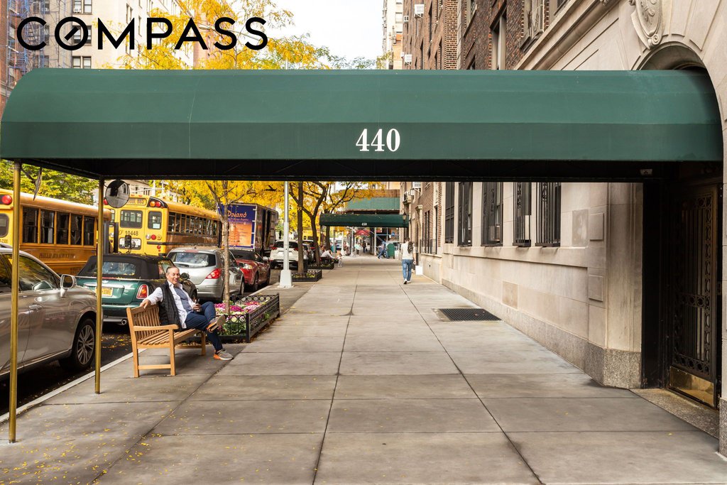 440 West End Avenue, Unit 15F photo 12