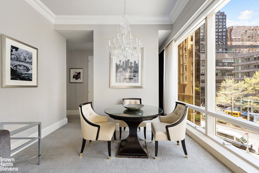 1 Central Park West, Unit 422 photo 2