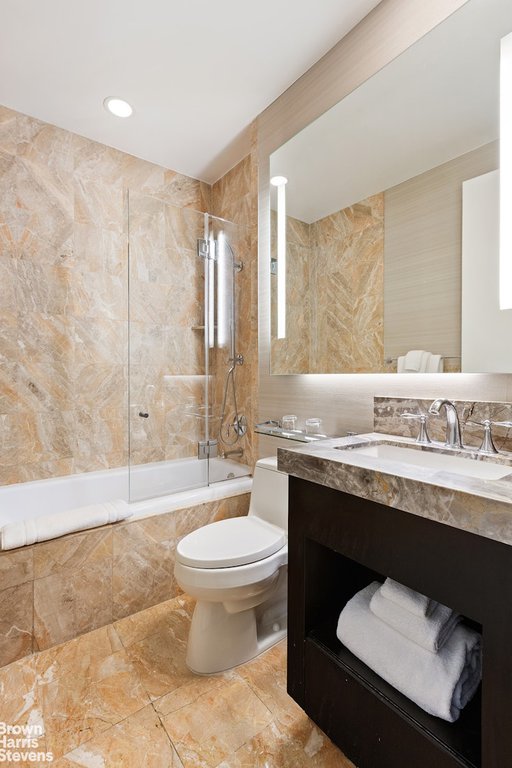 1 Central Park West, Unit 422 photo 5