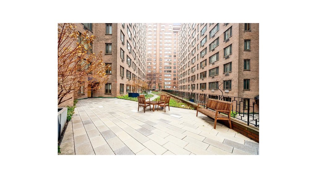 420 East 64th Street, Unit E6D photo 27