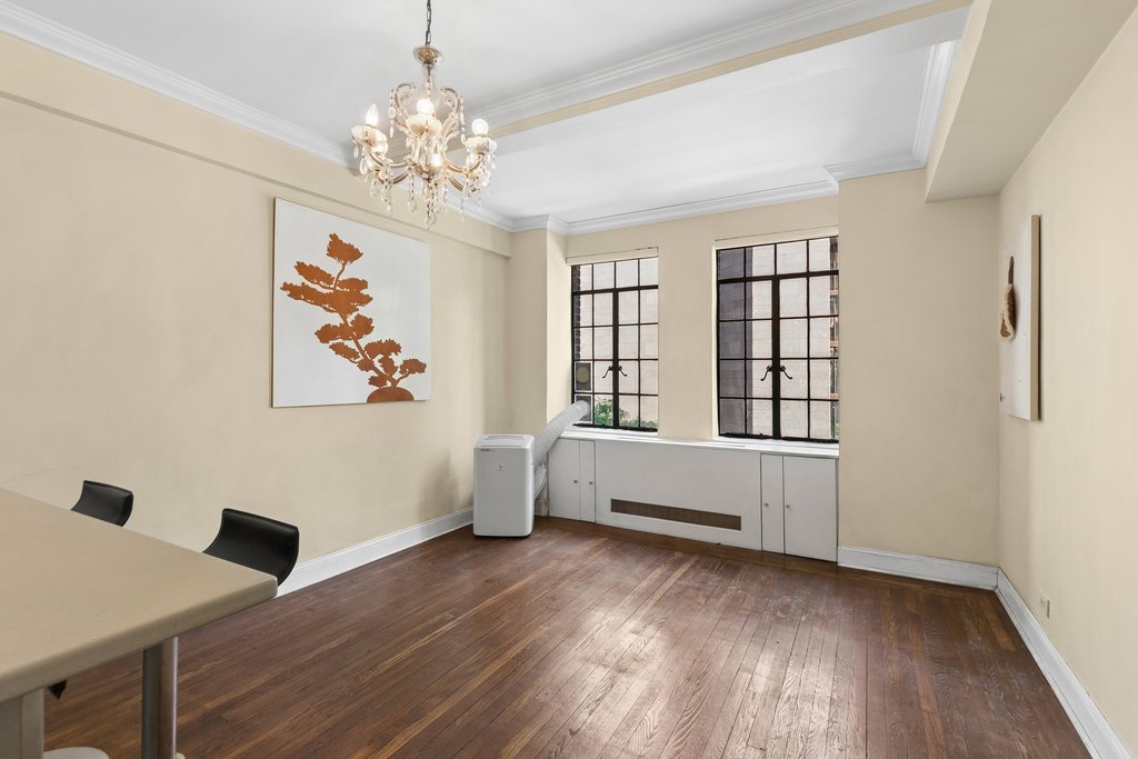 320 East 42nd Street, Unit 408