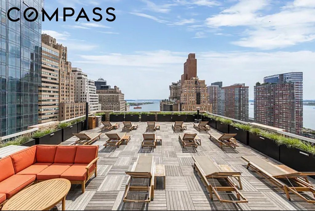 88 Greenwich Street, Unit 412 photo 8