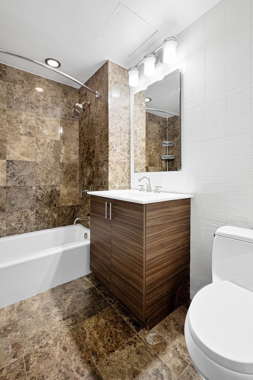 108-20 71st Avenue, Unit 11C photo 12
